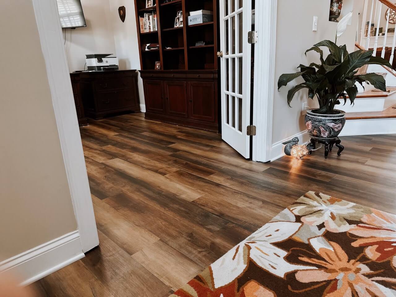 Stonecreek Luxury Flooring - Barnwood